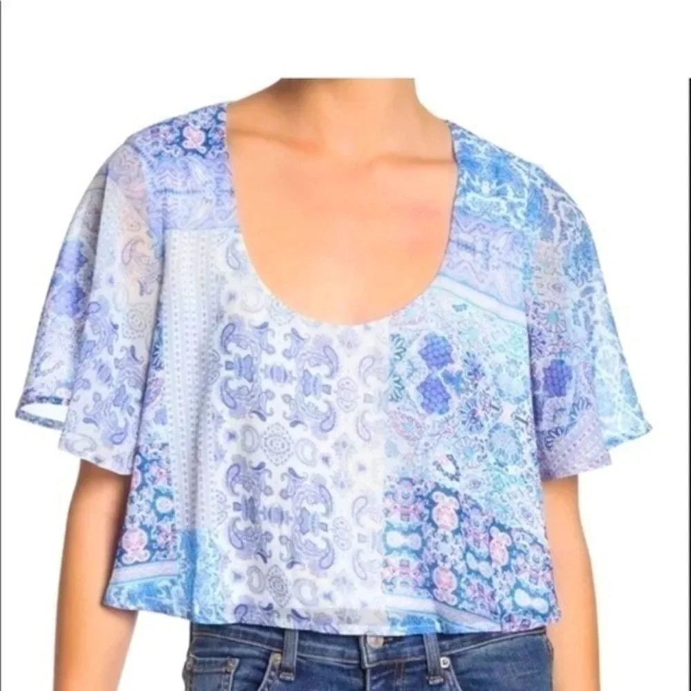 Ccrop top - Picture 2 of 3